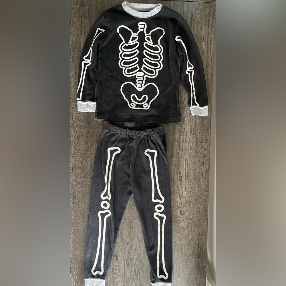 2T Skeleton Pajamas